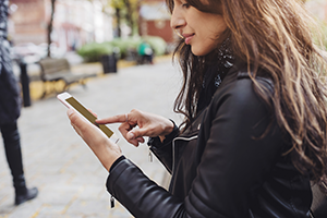 woman-on-phone